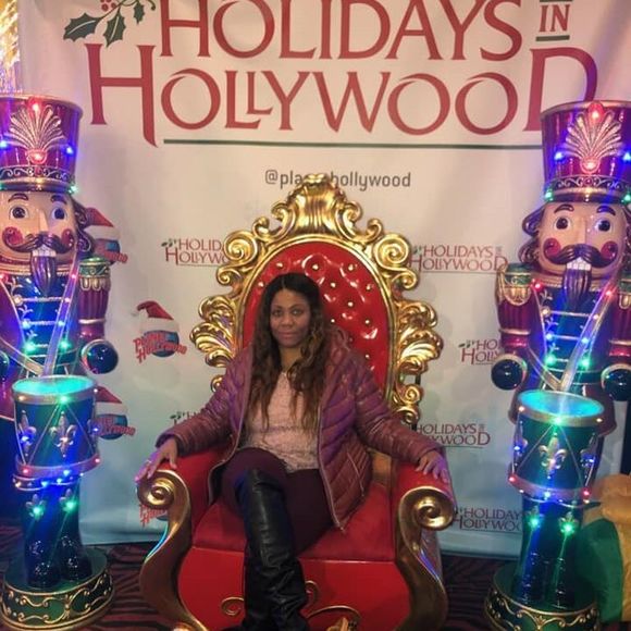 Meet your Posher, Ronda - Picture 1 of 1